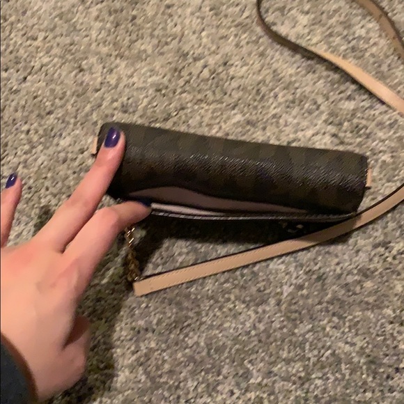 Michael kors wallet on chain crossbody - Picture 4 of 4